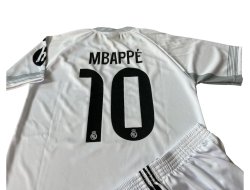 画像7: エムバペ背番号10   レアルマドリード ホーム 25/26 レプリカユニフォーム　子供用