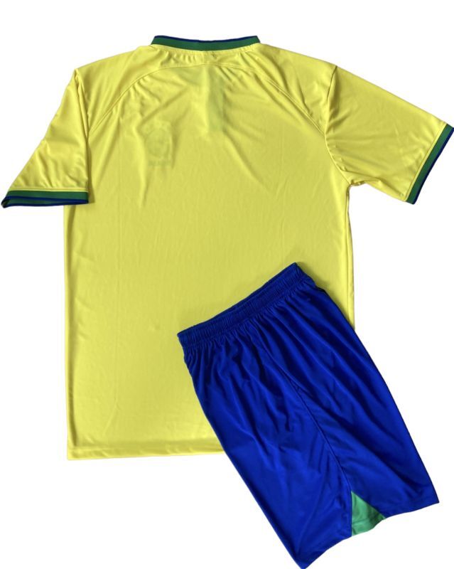 ブラジル代表 レプリカユニフォーム サイズＬ - ウェア
