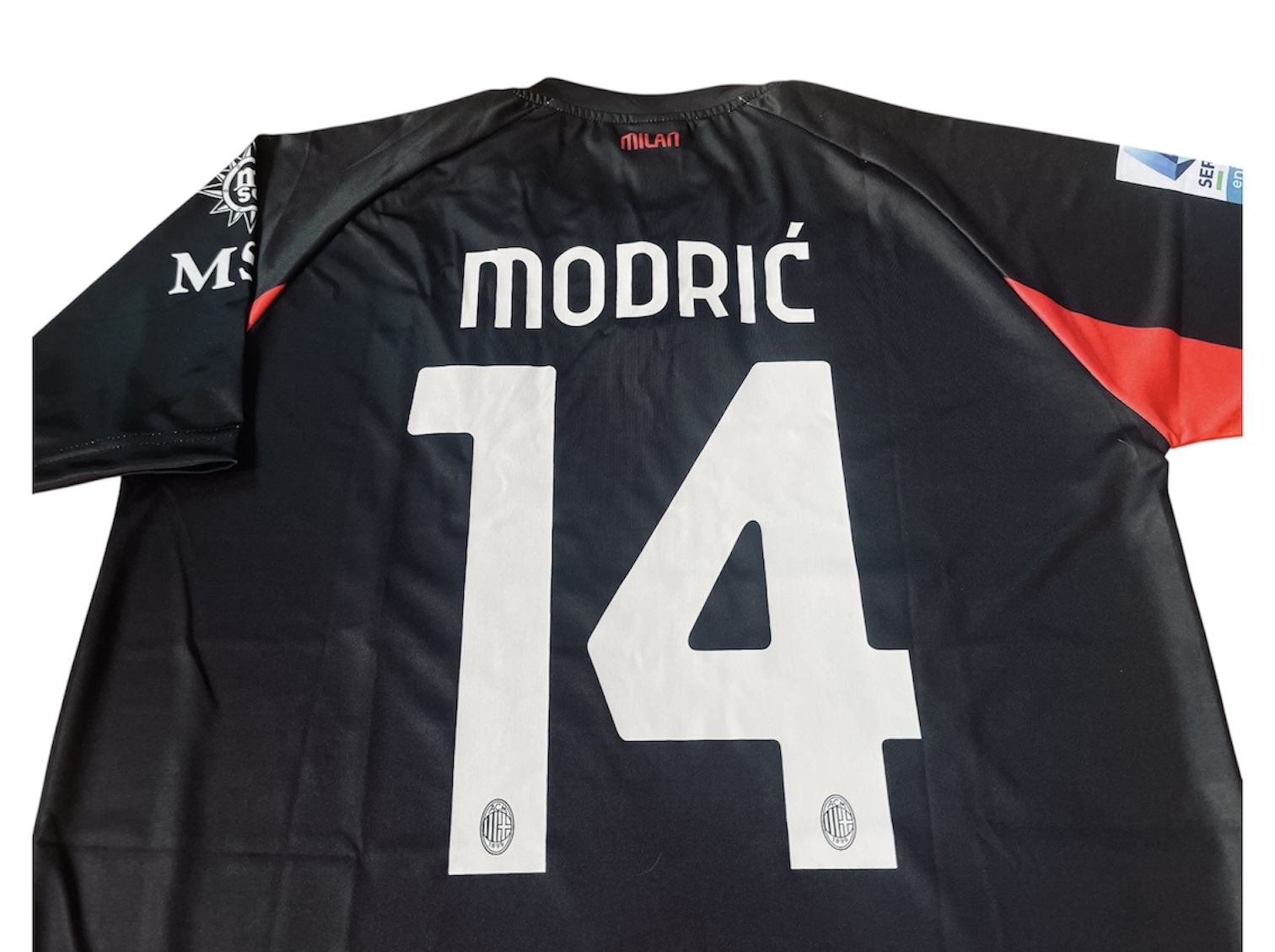 25-26 ACミランホームユニホーム14番モドリッチ ACミラン 25-26 ホーム 半袖 ユニフォーム No.14 モドリッチ+